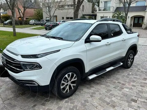 FIAT Toro 1.8 Freedom 4x2 CD Aut usado (2022) color Blanco financiado en cuotas(anticipo $16.000.000 cuotas desde $300.000)