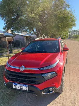 FIAT Toro 1.8 Freedom 4x2 CD Aut usado (2020) color Rojo precio $23.500.000