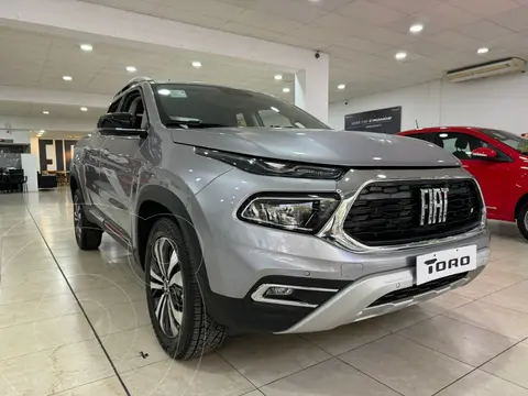 FIAT Toro 2.0 Volcano 4x4 CD Diesel Aut nuevo color Gris Claro precio $30.800.000