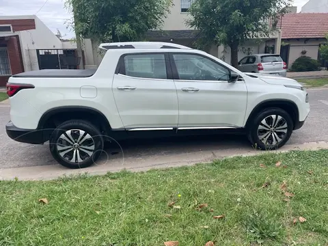 FIAT Toro 1.3 Volcano 4x2 Turbo CD Aut usado (2022) color Blanco precio u$s28.000