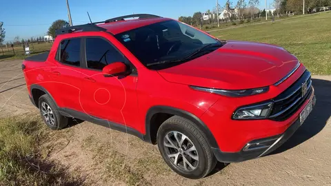 FIAT Toro 1.8 Freedom S-Design 4x2 CD Aut usado (2023) color Rojo precio $34.500.000
