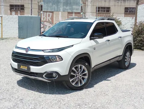 FIAT Toro 2.0 TDi Volcano 4x4 CD Aut usado (2018) color Blanco financiado en cuotas(anticipo $17.000.000)