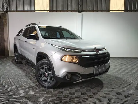 FIAT Toro 2.0 TDi Freedom 4x2 CD usado (2017) color Gris precio $21.854.000