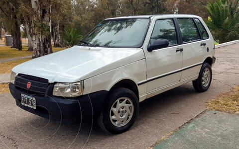 foto FIAT Uno Fire 5P usado (2006) color Blanco precio $999.000
