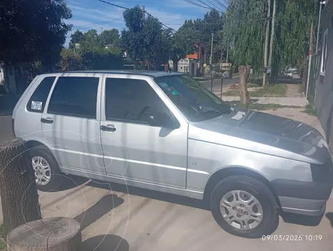 FIAT Uno 5P 1.3 Way usado (2014) color Gris precio $11.000.000