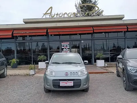 FIAT Uno UNO 1.4 5 PTAS WAY usado (2015) color Gris precio $10.500.000