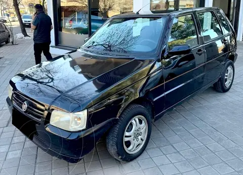 FIAT Uno 5P 1.4 Attractive usado (2009) color Negro precio $8.300.000