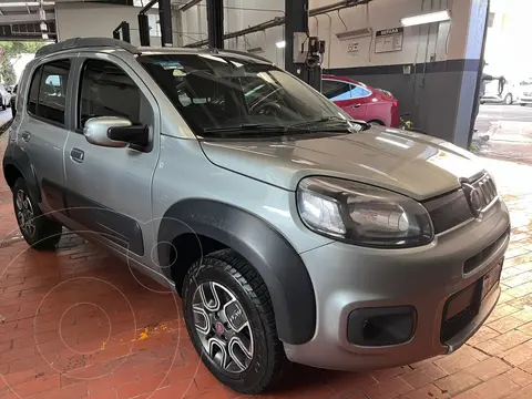 Fiat Uno Way usado (2016) color plateado precio $165,000