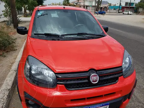 Fiat Uno Sporting usado (2018) color Rojo precio $175,000