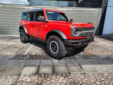 foto Ford Bronco Badlands 2 Puertas usado (2023) color Rojo precio $1,499,000