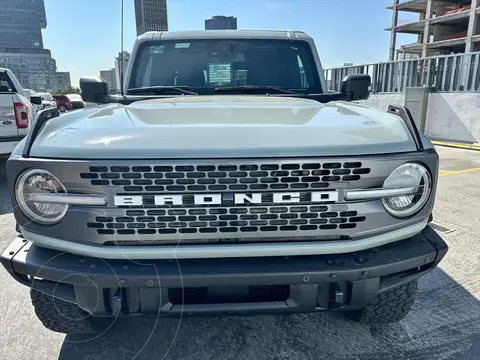 Ford Bronco Badlands 4 Puertas usado (2023) color Gris precio $1,259,000