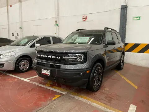 Ford Bronco Outer Banks 4 Puertas usado (2023) color Gris financiado en mensualidades(enganche $162,000 mensualidades desde $17,300)