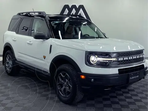 Ford Bronco Badlands 2 Puertas usado (2021) color Blanco precio $489,999
