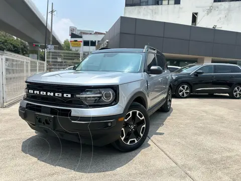 Ford Bronco Outer Banks 4 Puertas usado (2021) color plateado financiado en mensualidades(enganche $103,400 mensualidades desde $11,608)
