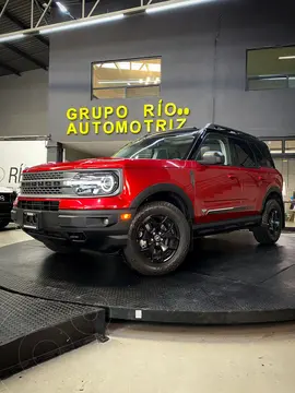 Ford Bronco Outer Banks 4 Puertas usado (2021) color Rojo precio $575,000