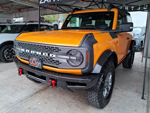 Ford Bronco Badlands 4 Puertas usado (2021) color Amarillo financiado en mensualidades(enganche $224,812 mensualidades desde $17,191)