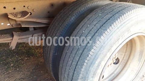 foto Ford Cargo 815 furgon usado (2005) color Rojo precio u$s7.500
