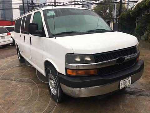 Ford Econoline E-350 Wagon 5.4L V8 (15 Pasajeros) usado (2010) color Blanco precio $189,000