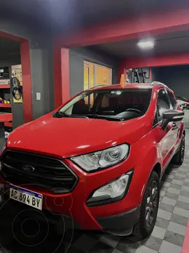 foto Ford EcoSport Freestyle 1.5L usado (2018) color Rojo Rubí precio $14.300.000