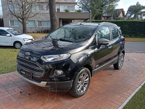 Ford EcoSport 1.6L Freestyle usado (2014) color Negro precio u$s10.000