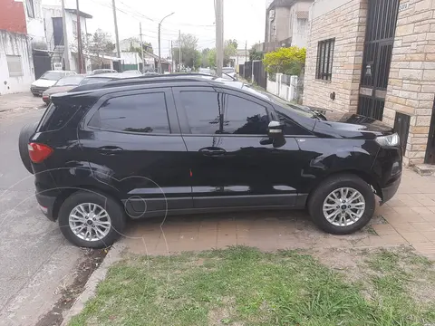 Ford EcoSport 1.6L SE usado (2015) color Negro precio u$s10.900