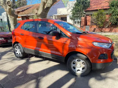 Ford EcoSport 1.6L She usado (2014) color Naranja precio u$s11.000