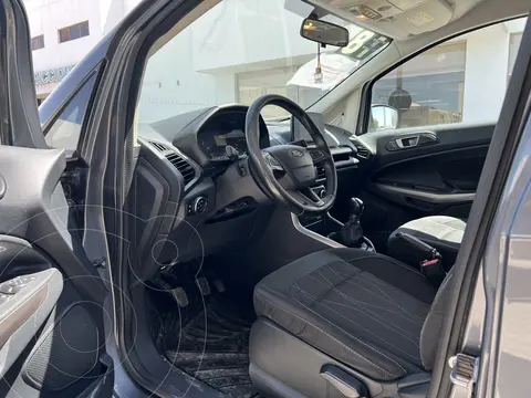 Ford Ecosport Trend usado (2018) color Gris precio $210,000