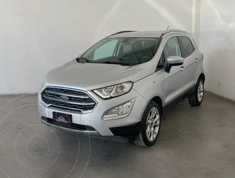 Ford Ecosport Titanium usado (2020) color plateado precio $275,000