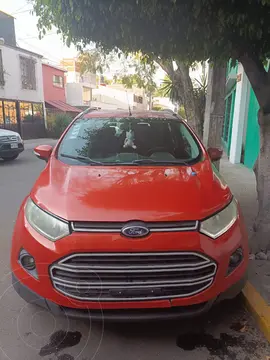 Ford Ecosport Trend Aut usado (2015) color Naranja precio $159,000