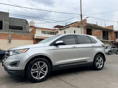 Ford Edge Titanium usado (2017) color Gris precio $275,000