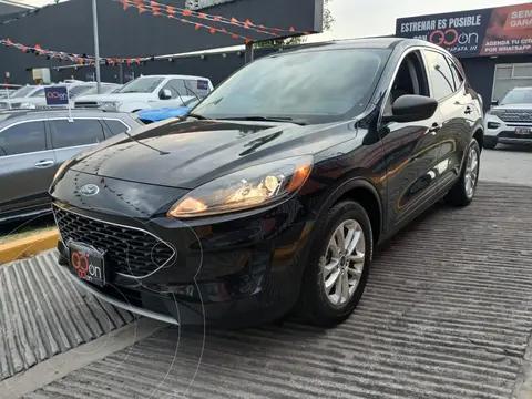 Ford Escape Hibrida SE usado (2022) color Negro precio $418,000