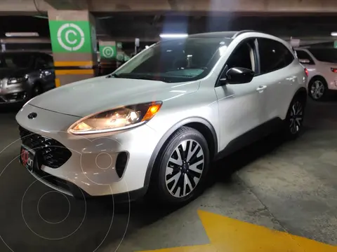 Ford Escape Hibrida SE Sport Hybrid usado (2020) color Blanco financiado en mensualidades(enganche $121,262 mensualidades desde $9,273)