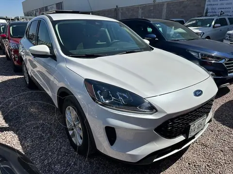 Ford Escape Hibrida SE usado (2021) color Blanco precio $470,000