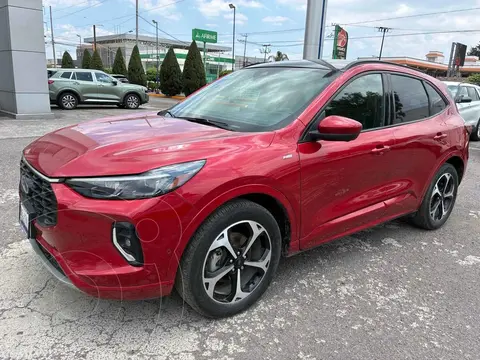 Ford Escape Hibrida ST Line Elite usado (2023) color Rojo financiado en mensualidades(enganche $109,760 mensualidades desde $11,975)