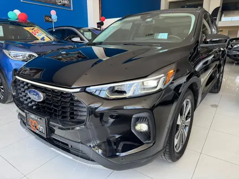 Ford Escape Hibrida Platinum usado (2024) color Negro precio $669,000