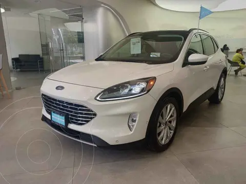Ford Escape Hibrida Titanium usado (2021) color Blanco precio $430,000