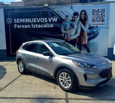 Ford Escape Hibrida SE usado (2022) color Plata financiado en mensualidades(enganche $98,000 mensualidades desde $14,135)