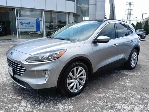 Ford Escape Hibrida Titanium usado (2022) color Plata financiado en mensualidades(enganche $118,496 mensualidades desde $12,928)