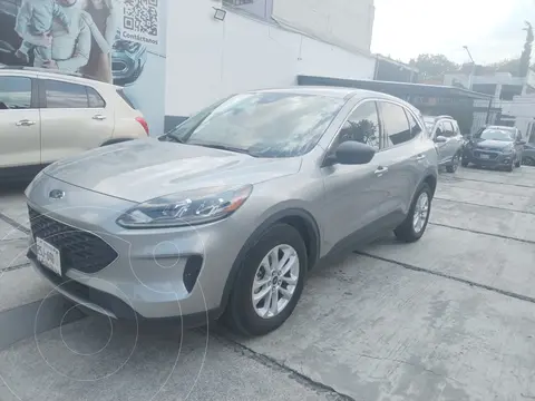 Ford Escape Hibrida SE usado (2022) color Plata financiado en mensualidades(enganche $35,251 mensualidades desde $14,123)