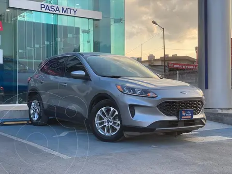 Ford Escape Hibrida SE usado (2021) color Plata precio $460,000