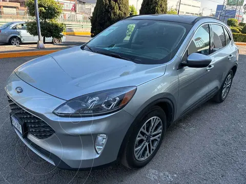 Ford Escape Hibrida SEL Limited usado (2022) color Plata financiado en mensualidades(enganche $92,960 mensualidades desde $10,142)
