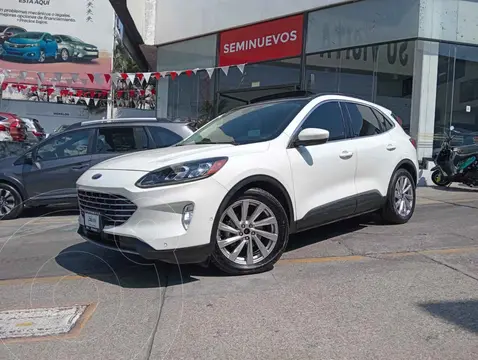 Ford Escape Hibrida Titanium usado (2021) color Blanco precio $455,600