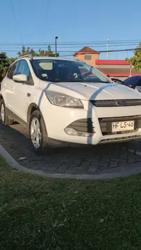Ford Escape S 2.5L 4x2 usado (2015) color Blanco precio $7.550.000