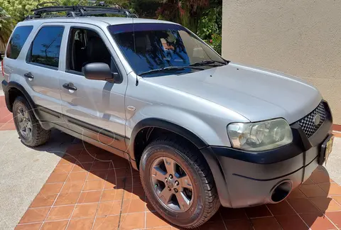 Ford Escape  3.0L XLT 4x4 usado (2007) color Plata precio $28.000.000