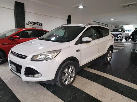 Ford Escape 5P TITANIUM L4 2.0 AUT ECOBOOST usado (2015) color Blanco precio $240,000