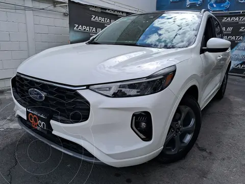 Ford Escape S usado (2023) color Blanco financiado en mensualidades(enganche $145,788 mensualidades desde $11,148)