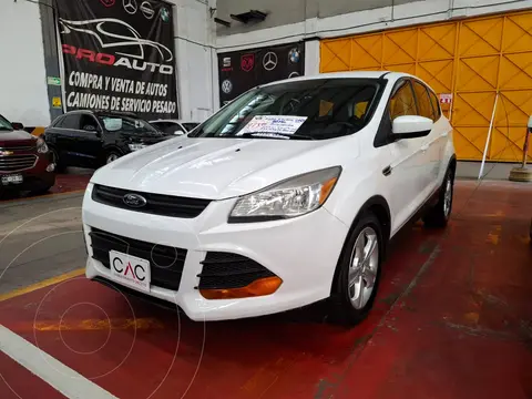 Ford Escape SE usado (2013) color Blanco financiado en mensualidades(enganche $52,200 mensualidades desde $6,000)