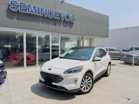 Ford Escape Titanium EcoBoost usado (2022) color Blanco financiado en mensualidades(enganche $108,900 mensualidades desde $12,226)