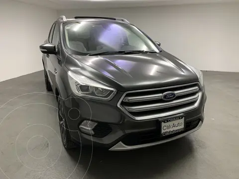 Ford Escape Titanium EcoBoost usado (2018) color Gris Nocturno financiado en mensualidades(enganche $63,000 mensualidades desde $11,200)