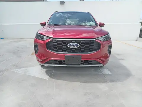 Ford Escape Titanium EcoBoost usado (2023) color Rojo Cobrizo precio $460,000